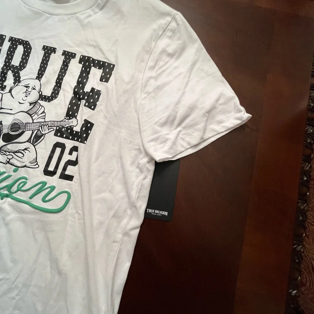 True Religion tee NWT